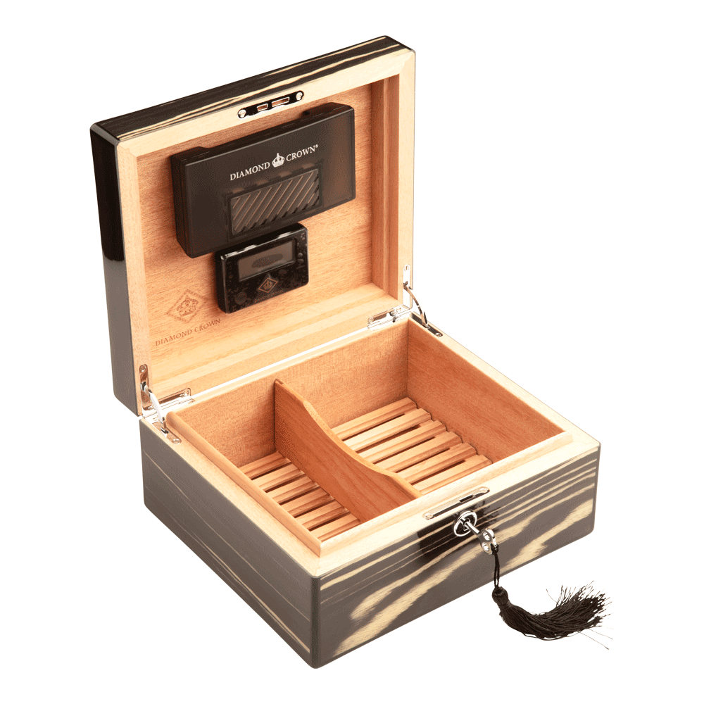 Mozart 40ct Diamond Crown, , cigars